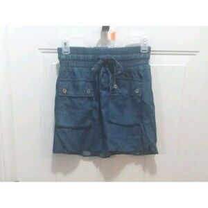 Zara Basic Women’s  Blue Jean Mini Skirt With Pockets .  Size S. . B45